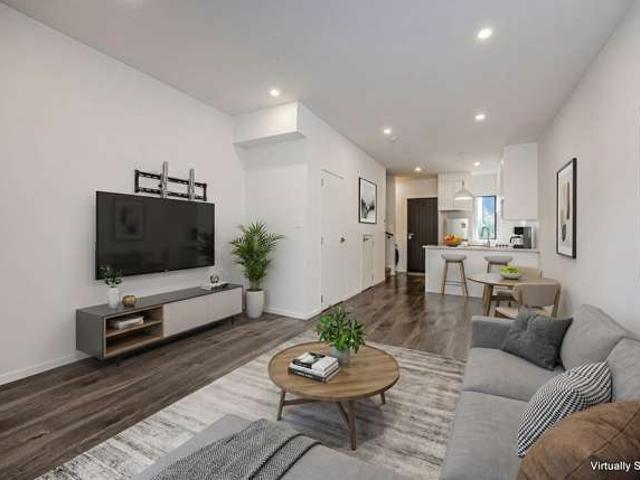 Townhouse for sale in Glen Eden, Waitākere Ranges