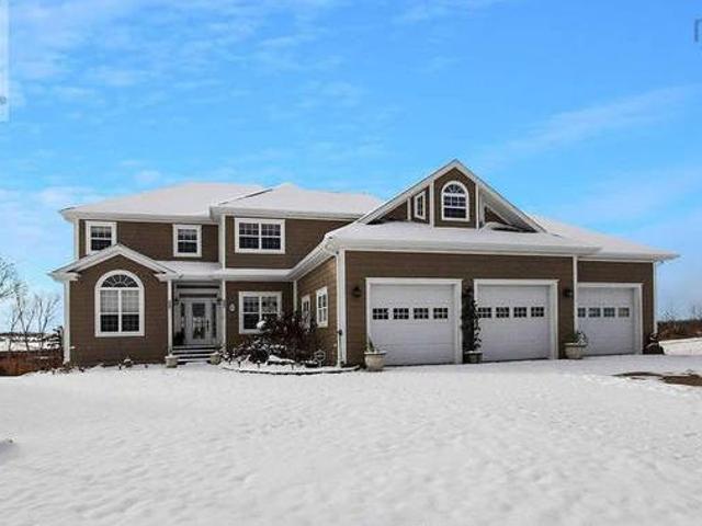 House for sale in New Glasgow, Nova Scotia