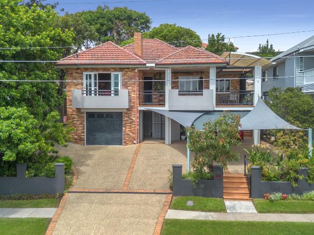 Apartment for rent in Camp Hill, Greater Brisbane