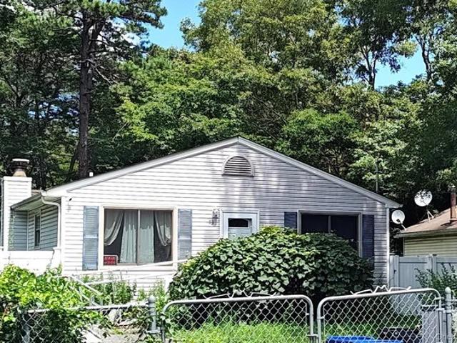 House for sale in Centereach, New York
