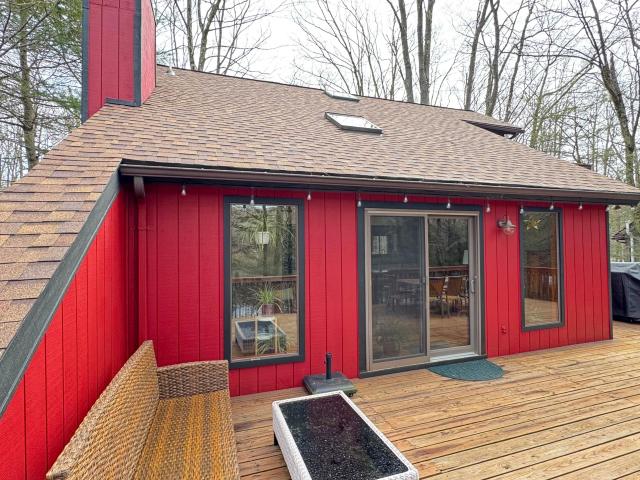 House for sale in Lake Ariel, Pennsylvania
