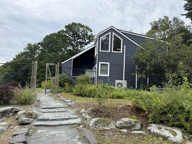 House for sale in Garfield, Town of Stephentown