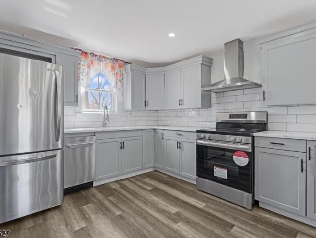 House for sale in Lafayette, New Jersey