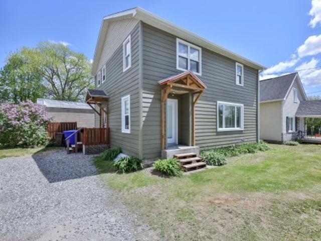 House for sale in La Vallée-de-la-gatineau, Quebec