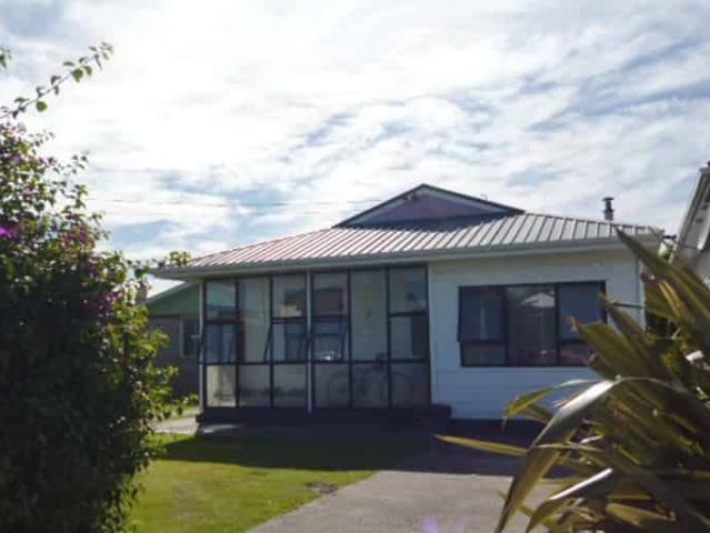 House for rent in Fairdown, West Coast
