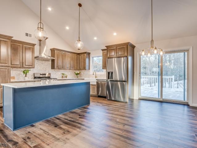House for sale in Edison, New Jersey