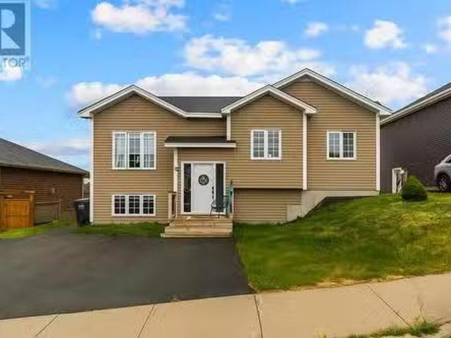 House for sale in Paradise, Newfoundland And Labrador