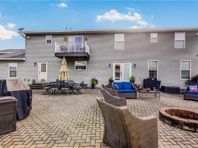 House for sale in Saint Marys, West Virginia