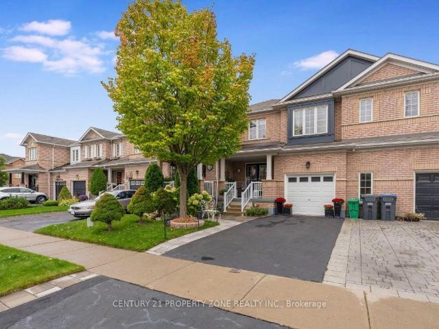 Townhouse for sale in Woburn, Ontario