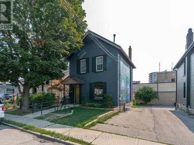 Commercial for rent in Guelph, Ontario