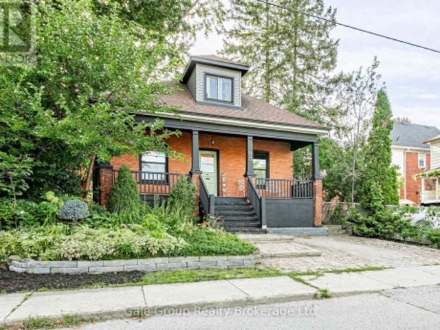 House for sale in Woodstock, Ontario