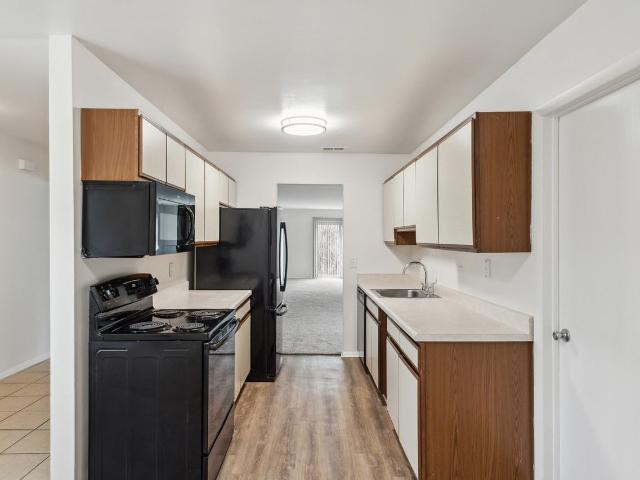 Apartment for rent in Orchard Lake Village, Oakland County