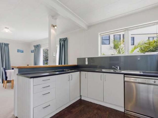 House for sale in Omokoroa, Bay Of Plenty