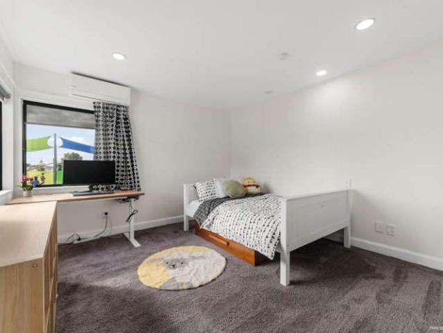 House for sale in Wairau Valley