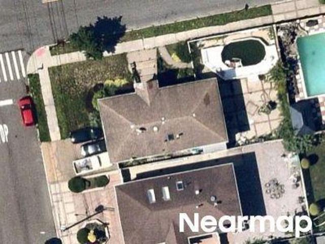 House for sale in Queens, Arverne
