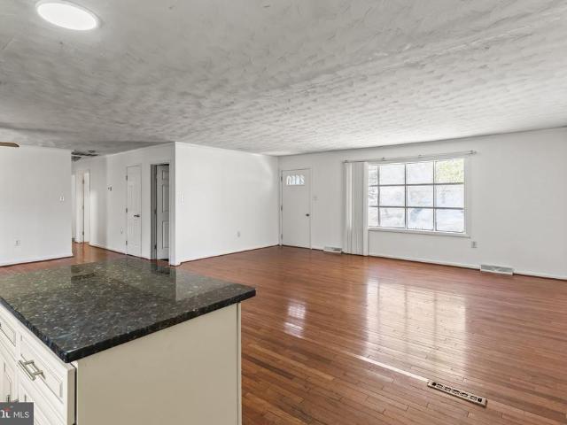 House for sale in Pomfret, Maryland