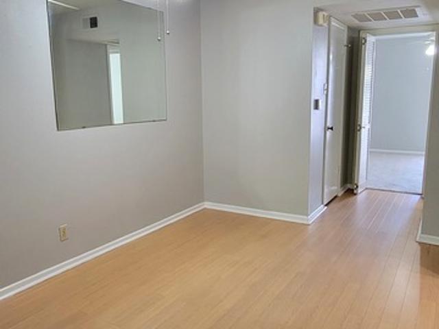 Condo for sale in Oak Park, San Antonio