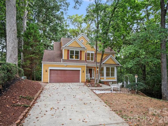 House for sale in Cedarfield, Huntersville