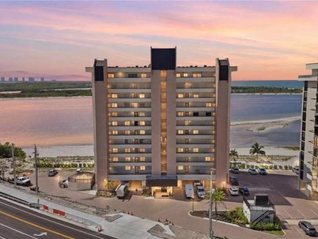 Condo for sale in Fort Myers Beach, Florida