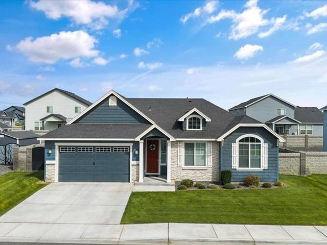 House for sale in West Richland, Washington
