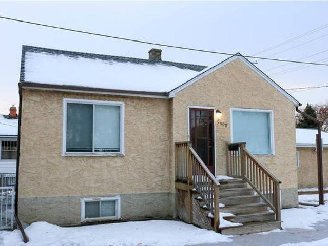 House for sale in Edmonton