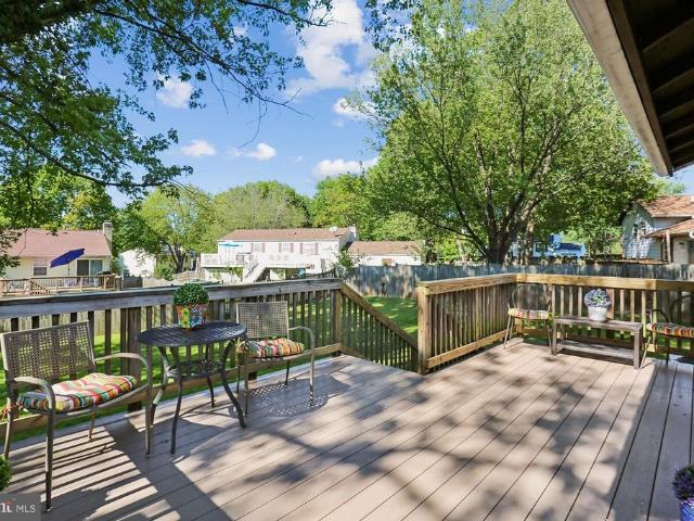 House for sale in Flower Hill, Montgomery Village