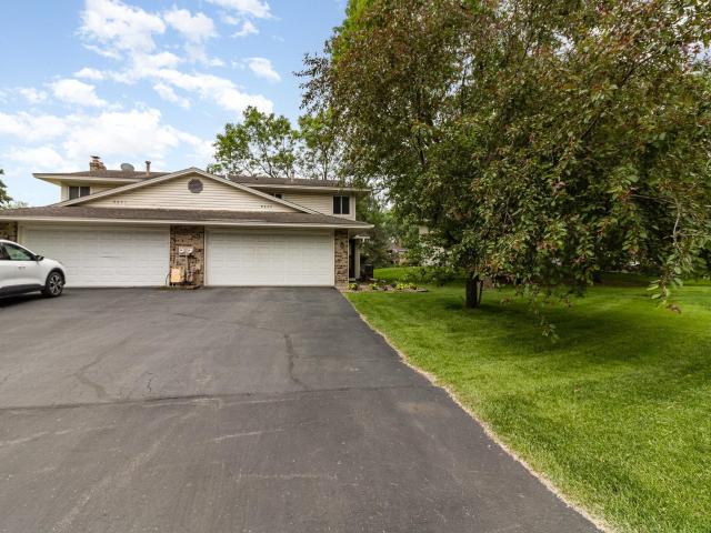 Townhouse for sale in Bloomington Of Minnesota