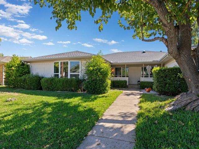 House for sale in Dallas, Dallas County