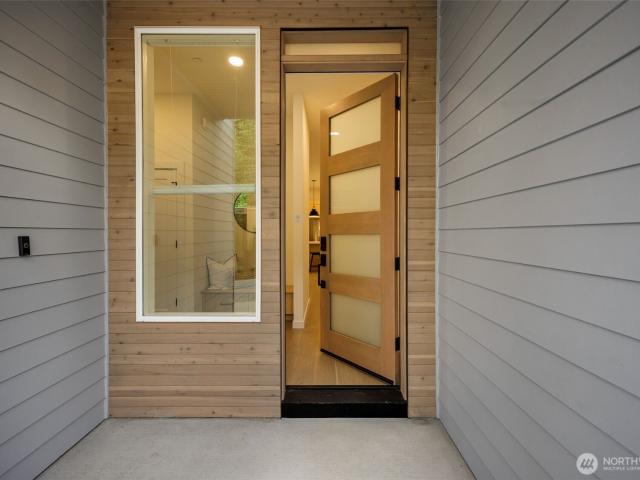 Condo for sale in Kirkland, Washington