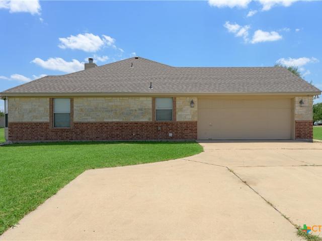 House for sale in Rogers, Texas