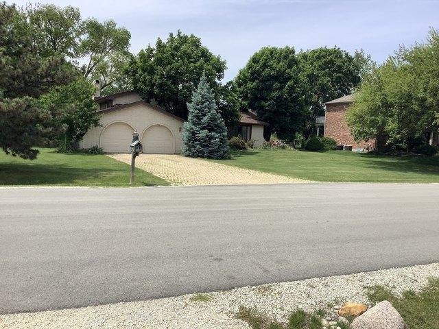House for sale in Downers Grove, Illinois