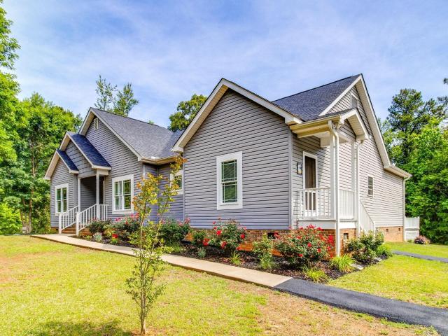 House for sale in Prosperity, South Carolina