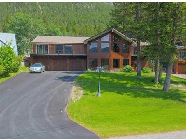 House for sale in Canal Flats, British Columbia
