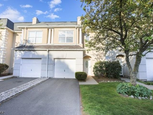 Townhouse for sale in Passaic, New Jersey