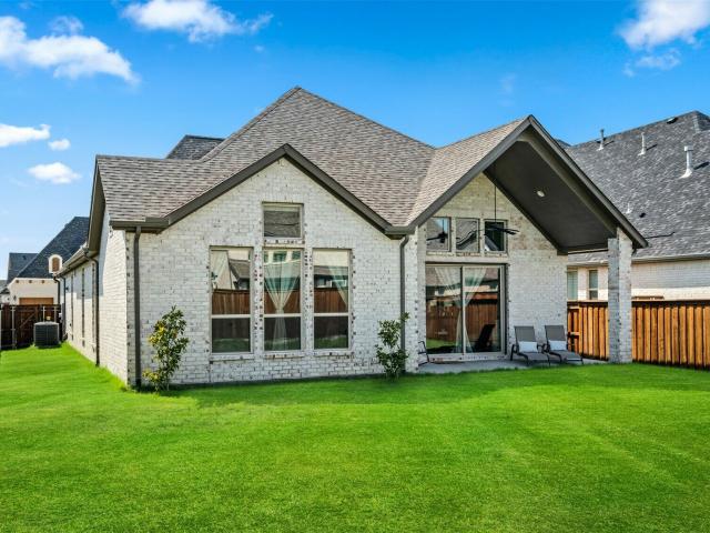 House for sale in The Colony