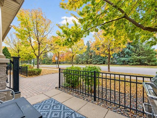 Townhouse for sale in Eden Prairie, Hennepin County