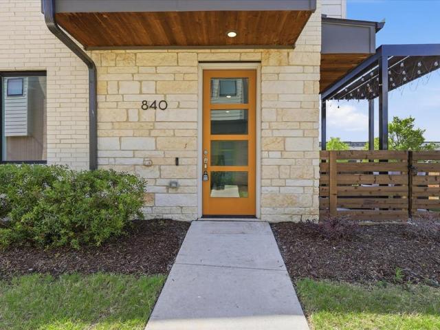 Townhouse for sale in Denton, Texas