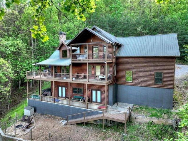 House for sale in Blue Ridge, Fannin County