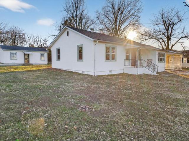 House for sale in Mountain Grove, Missouri