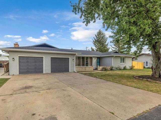 House for sale in Mt Zion, Illinois