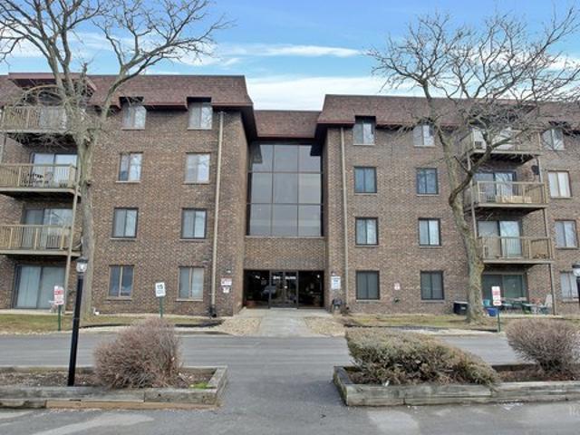 Condo for sale in Homewood, Illinois
