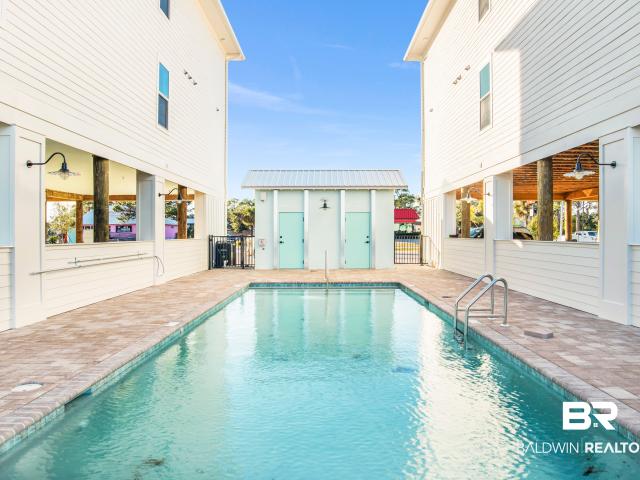 House for sale in Gulf Shores, Alabama