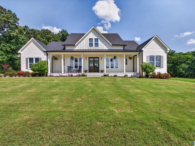 House for sale in Alabaster, Alabama