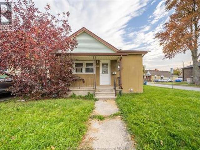 House for sale in Little Italy, Windsor