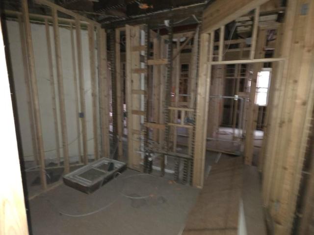 House for sale in Avondale, Roselawn