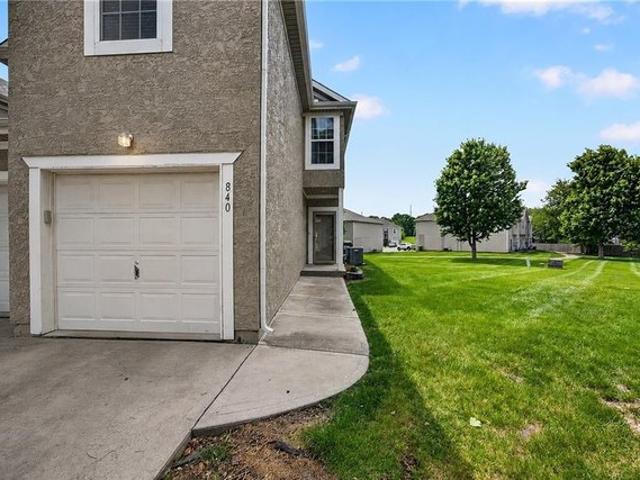 Townhouse for sale in Kansas