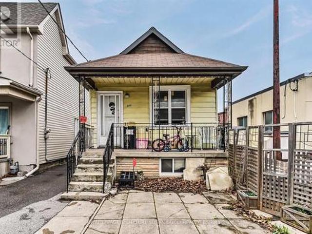 House for sale in Woburn, Ontario