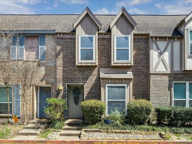 Townhouse for sale in Houston