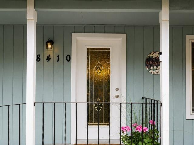 House for sale in Belfair, Washington