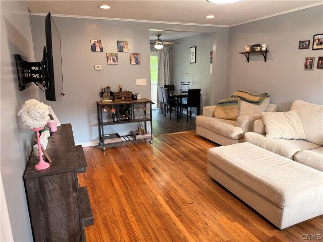 House for sale in Oneida, New York